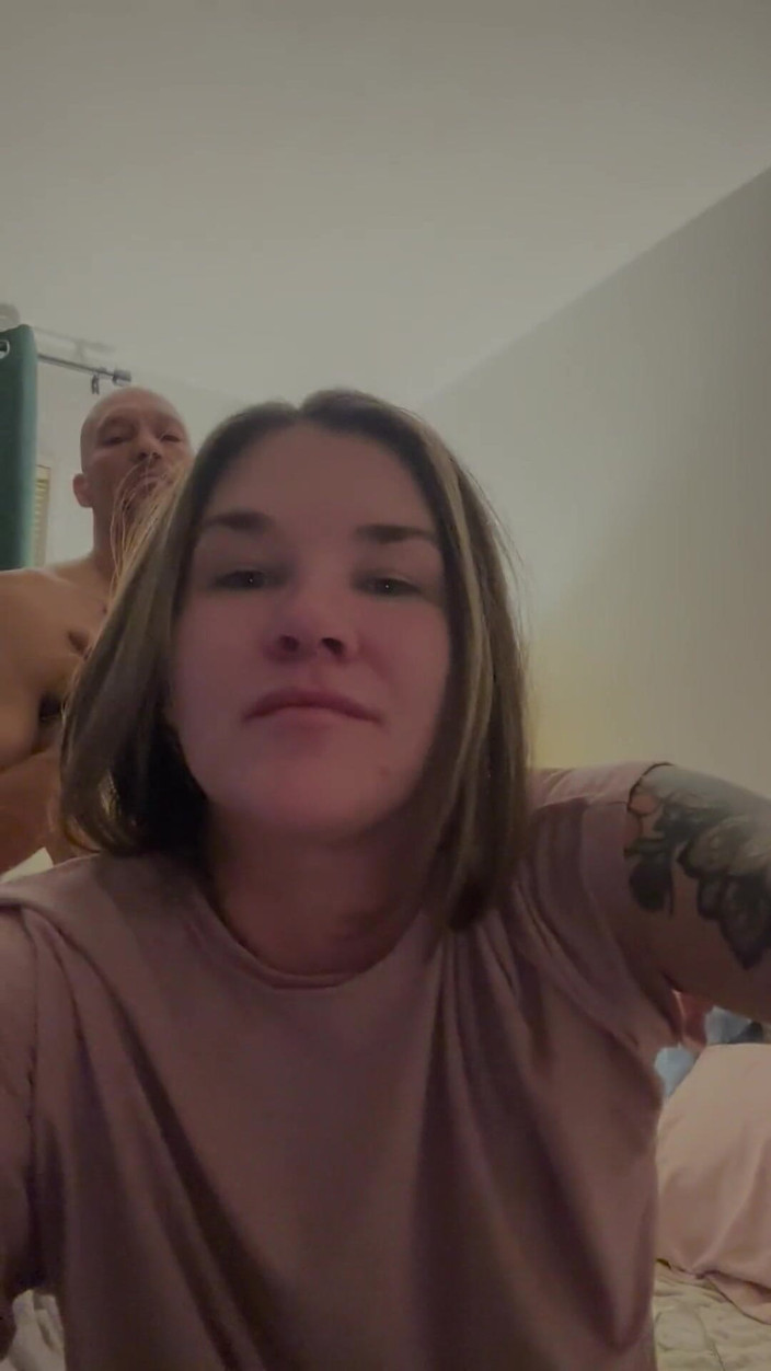 Vow and Vice: Přírodní holka dostane bušení na misionáře