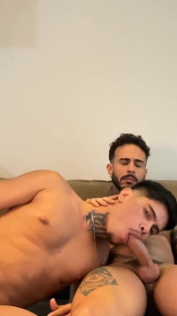 Grande Cazzo Xl Cazzo Mostruoso Scopata Da Un Papi Grande Sborrata Azael Maluma