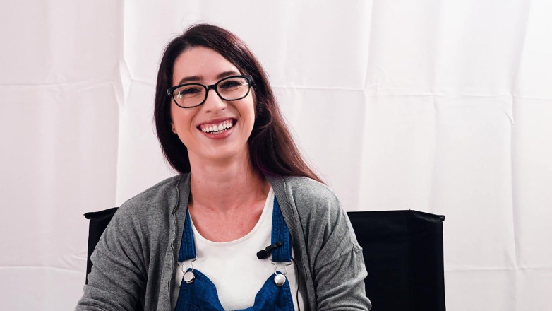 Adult Time Podcast: 20 Soalan Rawak dengan Serena Blaire | Adult Time