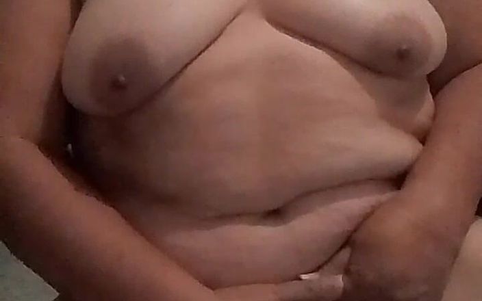 Gloryhot69: Возбужденная бабушка