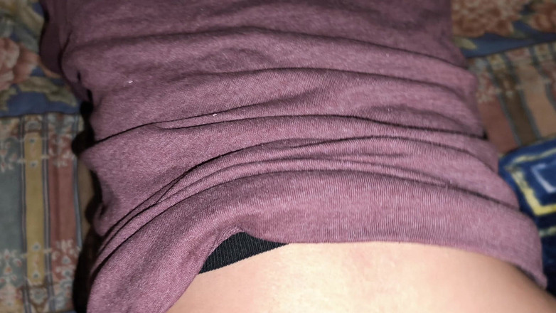 Moo DBOXXX: Ik heb seks met mijn stiefmoeder