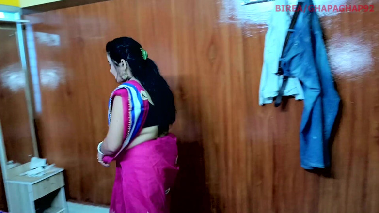 BIREA: When Bihari Bhabhi Alone at Home Debor Came and Fucked...
