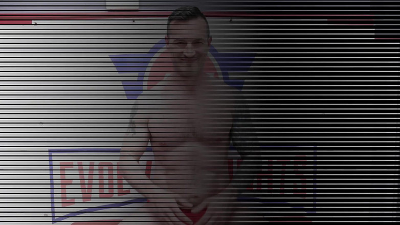 Evolved Fights: デイジー・ドゥカティ vs デレク・ケイジ