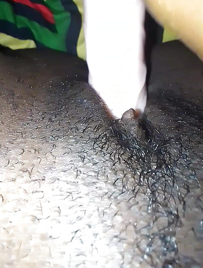 PlumieReal: Скільки оргазмів ви можете підрахувати від моєї мастурбації