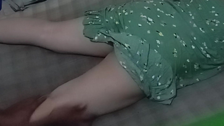 Angelina Pop: Mát-xa cộng với nhiều người hơn trong nhà của họ