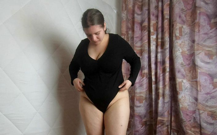 Lingerie Review: प्लस आकार की महिला के लिए शरीर सूट।