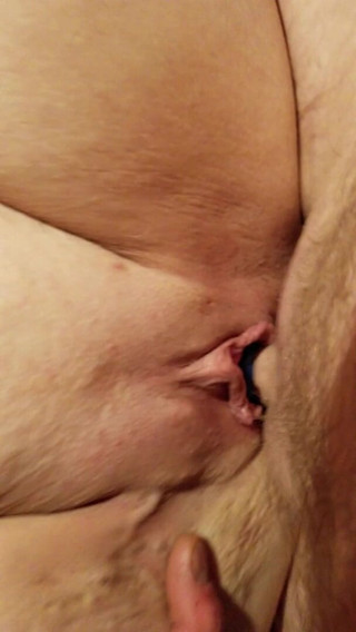 MikeymikeWA: Orta yaşlı seksi kadın sert sikiliyor ve mideye boşalıyor.