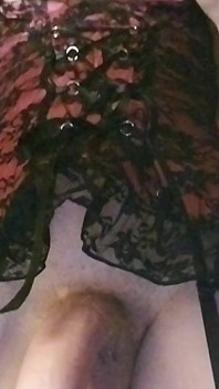 Sissy Masturbiert
