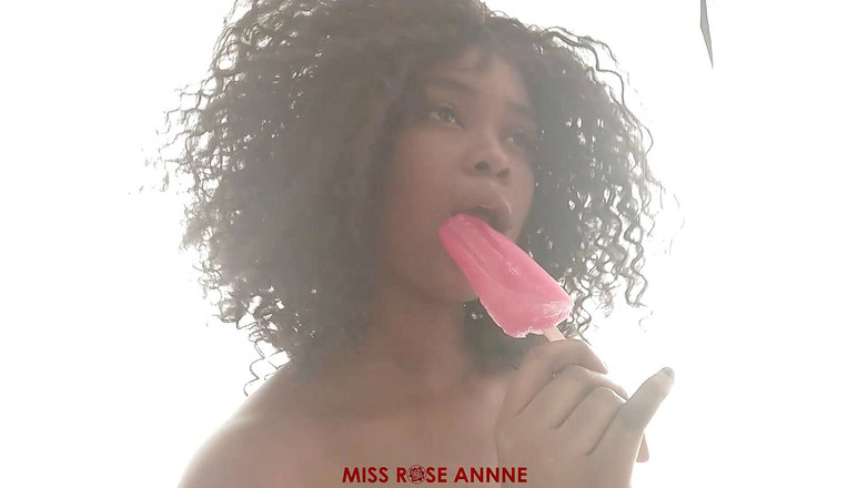 Insomnia Domina: Тающие губы