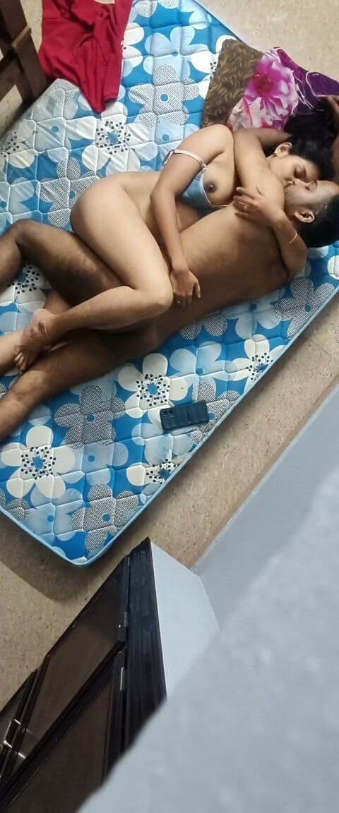 Playboyvinz: คู่รักเย็ดที่บ้าน