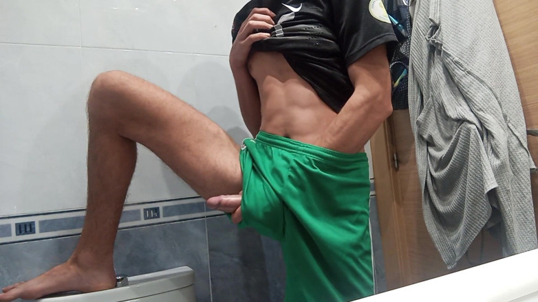 Elvissc: Mijn vriend vroeg me om de helikopter te doen met...