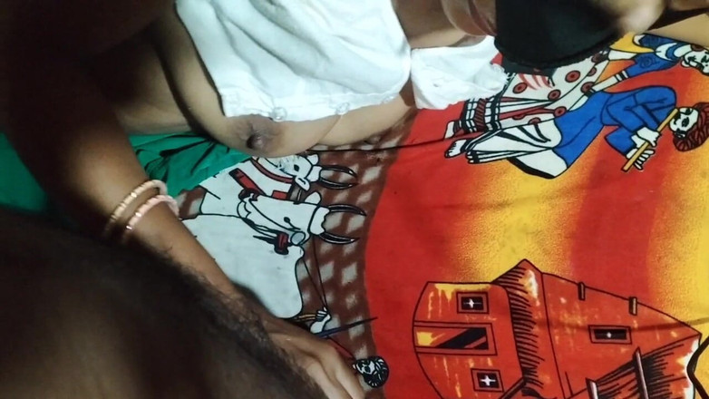 Rakesh: Desi hemmafru Rani Bhabhis fantastiska sex