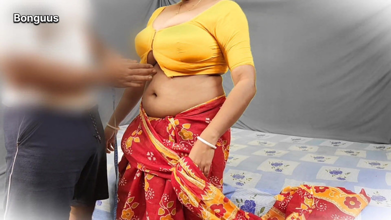 Riya Bonguus: Dress Tailor Fucks Big Boob MILF Then Cum Inside Her...