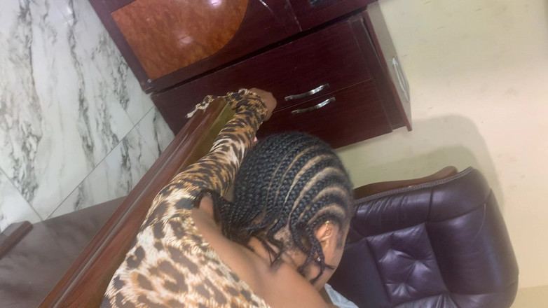 Sex naija 1: Tanzánská dívka šuká bláznivě