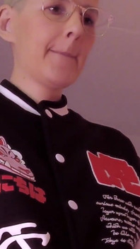 Sissy keuschheitsbälle kauen