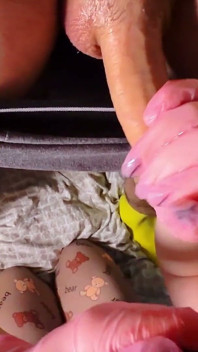 Mamada en primer plano femenino - quiero tragar tu delicioso semen hasta la última gota