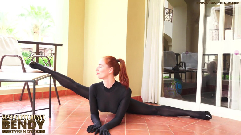 Flexilady: Ketrin flessibile in tacchi alti Zentai Und