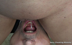 Sexy Cheating Mommy: My Cuckold Slave Cleanup Cum From My Pussy and Beverage...
