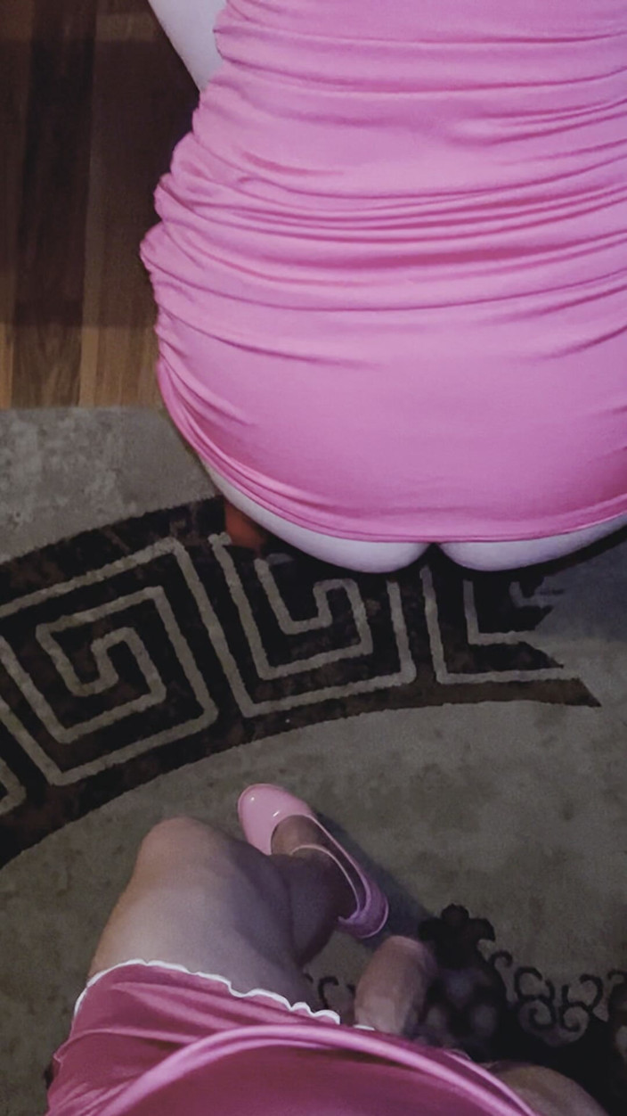 SashMash: Růžové šaty bi pár