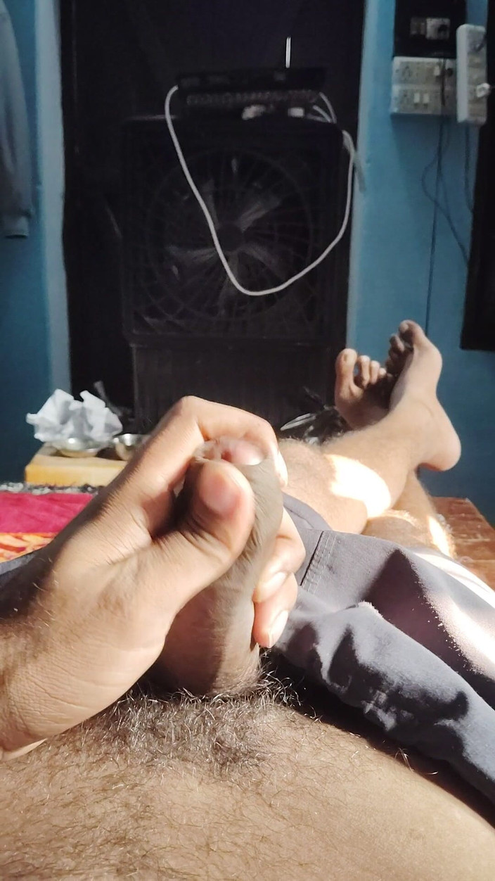 Xxxboyengi: Deshi Boy Masturbation