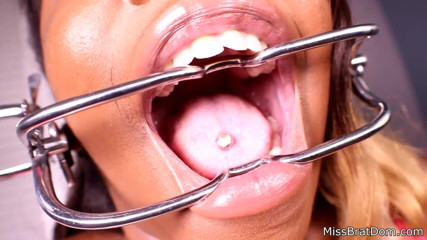 Brat Perversions: Mouth cuties: Harmonie Marquise