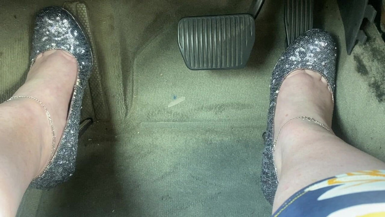 BellaBlast: Pompaggio del pedale in tacchi 5