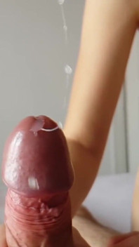 Hete slow motion cumshot!