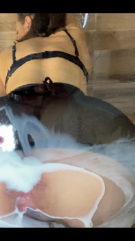 Bb, Have You Ever Had Butterflies or Flowers Drawn on Glass with Anal Milk?