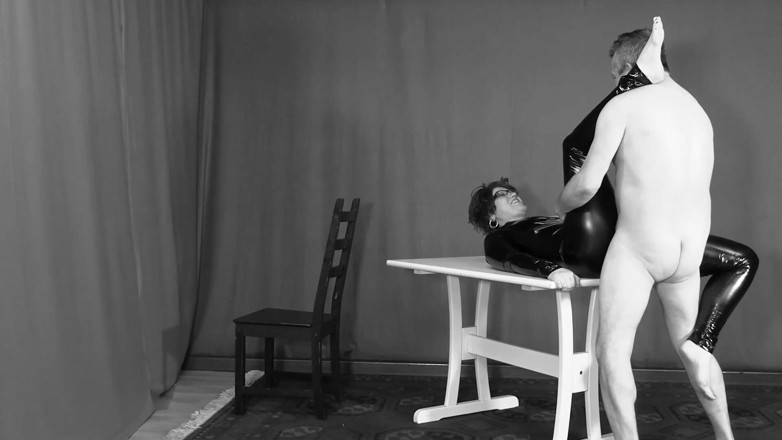 Popp Sylvie: Sylvies Double Feature - Cum Swallow and Creampie Sex