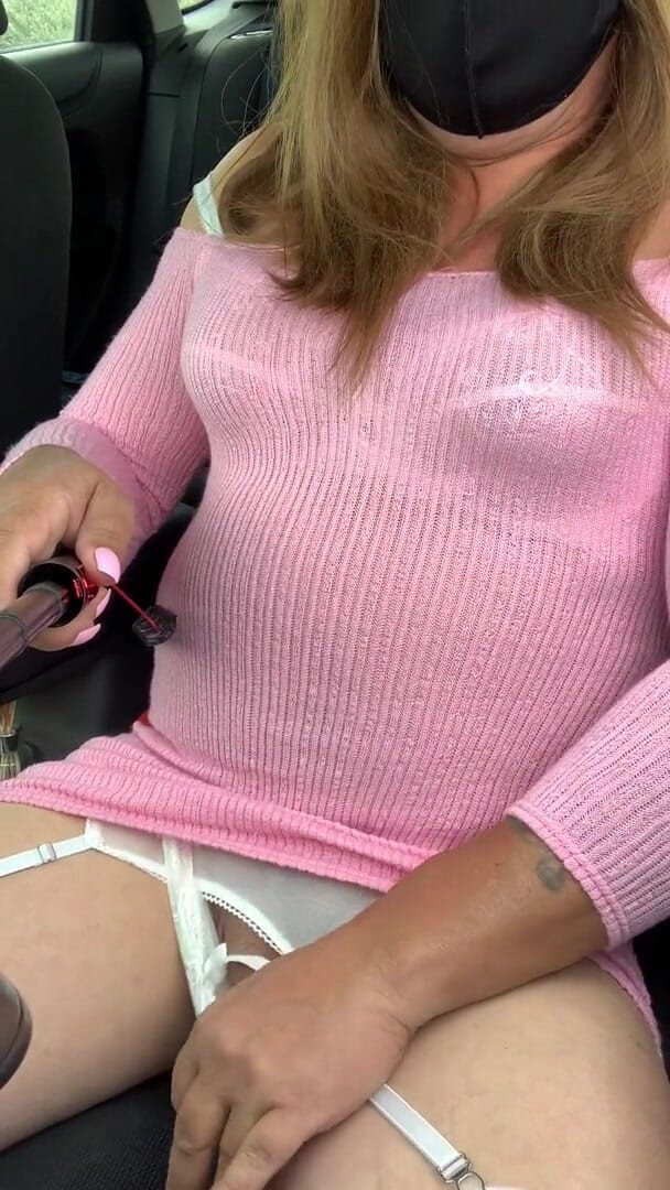 Kelly cd: Kelly cd in pink dress and white stockings and heels