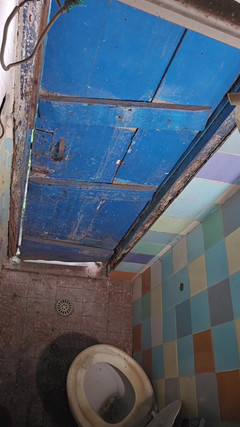 TheBlacKHunterr: Badrum för firman Dois Peões Pegando