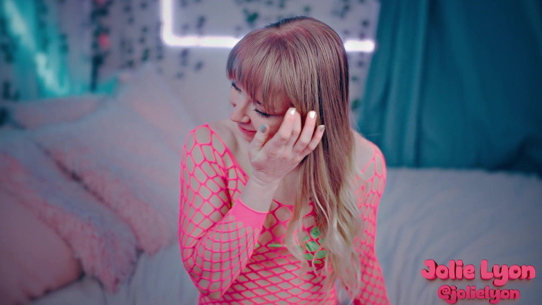 Jolie Lyon: Arruinando Nnn para meu enteado