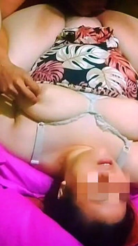 Compilație cu pizda dolofană a soției mele linsă până la un orgasm grozav