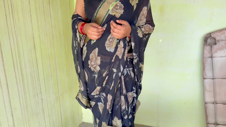 Hotty_ragini: Landlord Asks for Mike and Leaves Badly After Not Paying...