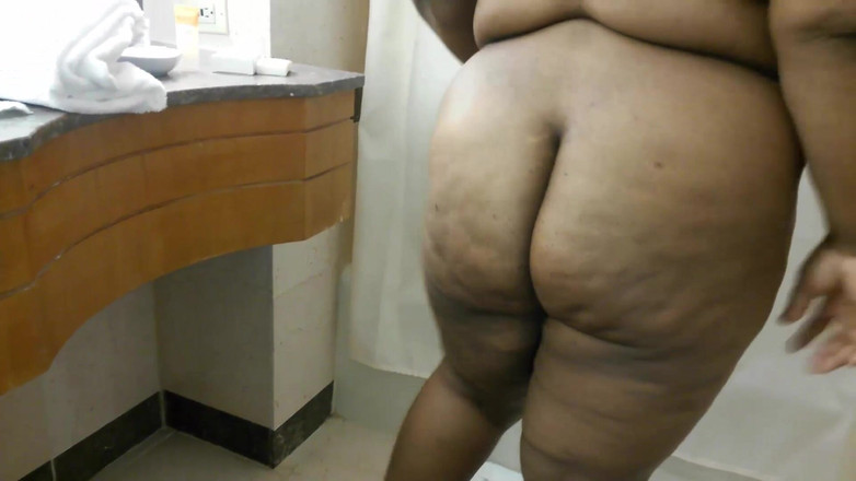 Da Sex Addicts: Bbw thổi kèn liếm tất cả trên tinh ranh hút...