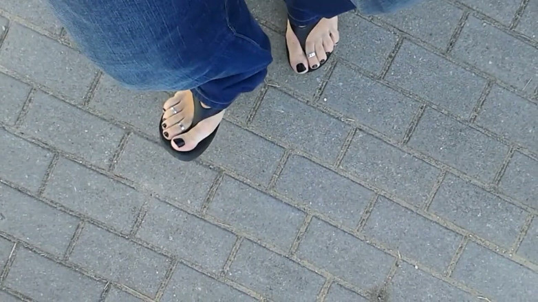Heelex: Pretty Feet