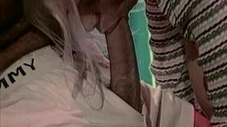 ORGASMX: Salope Blonde Chaude Baisée Fort