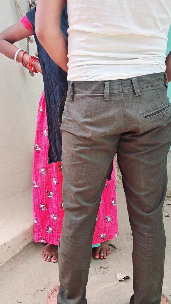 Trilokinath: Wiejska dziewczyna i chłopak seks na zewnątrz