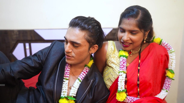 Kilash: Heet Desi Indisch koppel eerste gouden nacht seks