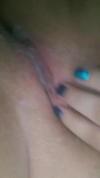 Pre-cummed Pussy Gets Worked on