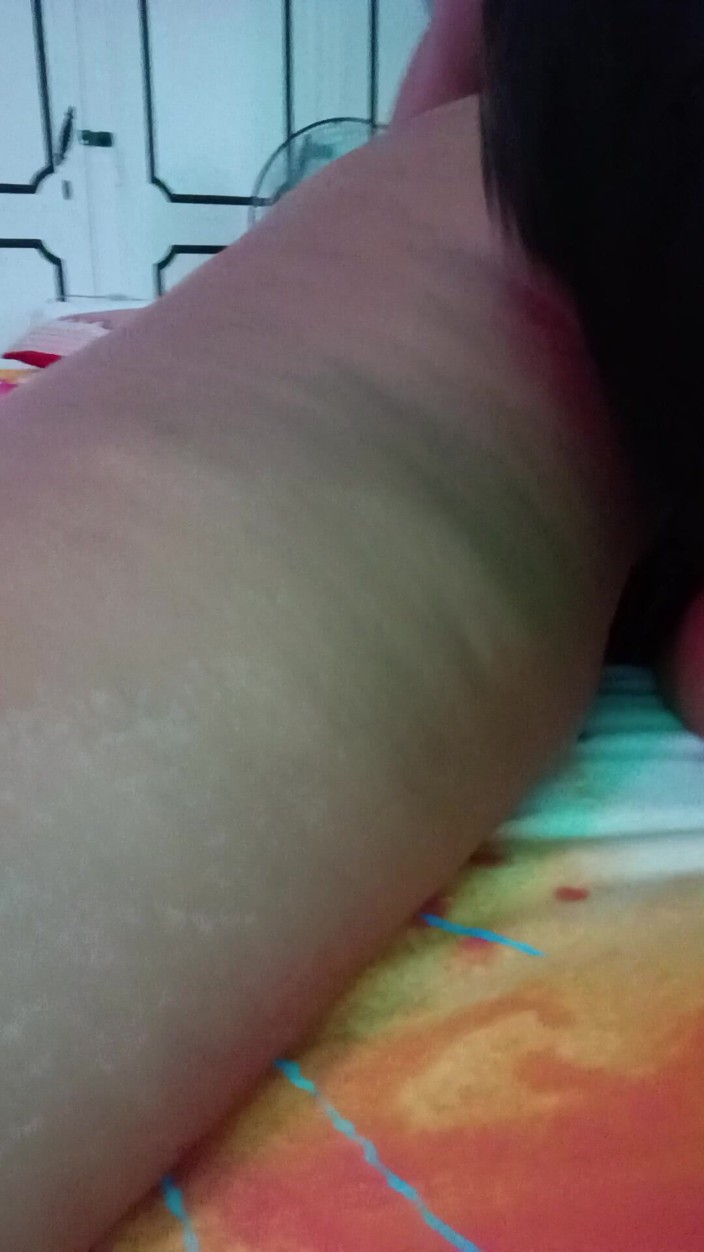 Europa Amador: I Met This Hot Girl at the Beach and Went...