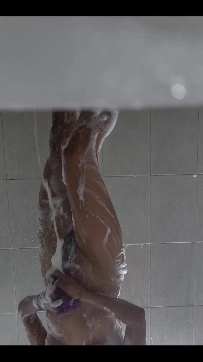 Sammy_corazon: Saya Membuat Video Saya Mandi