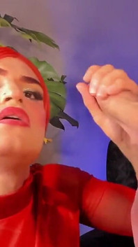 Homem Heterossexual É Chupado Pela Primeira Vez Por Um Travesti