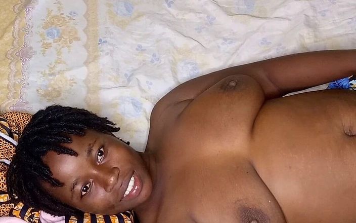 African Beauties: Toon wat liefde; Afrikaanse lesbische liefde kust