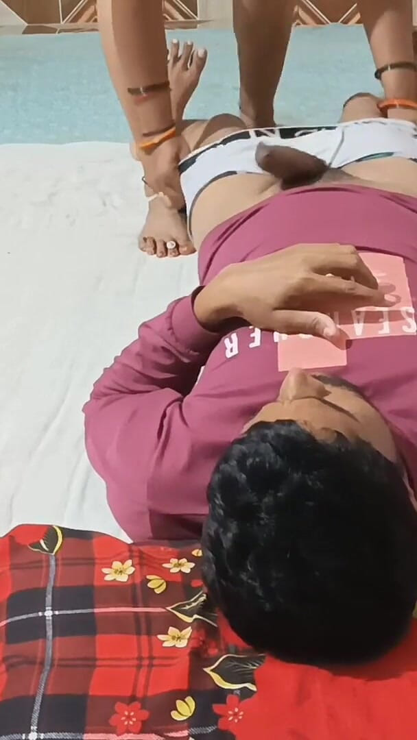 Samesarvice1987: Fată indiancă sexy din sat futându-se cu iubitul