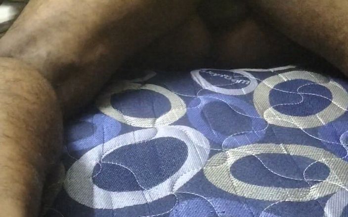 Funny couple porn studio: Tamil-koppel oraal neuken met sterke missionarishouding
