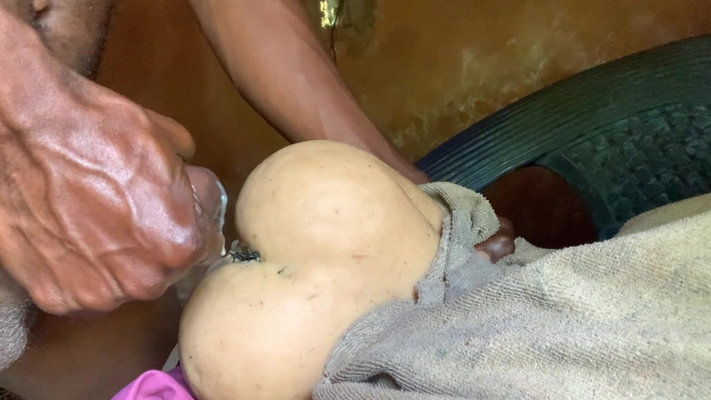 Bangcum8: Baise sur le côté cul, deep sweet et cream