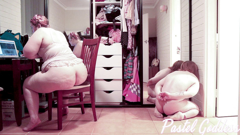 PastelGoddess: 奴隶在转角时间闻屁