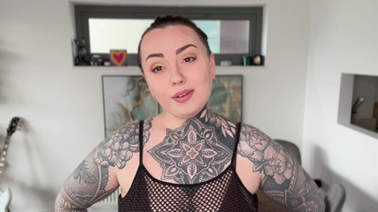 Miss Valentina: Сбросить сучку