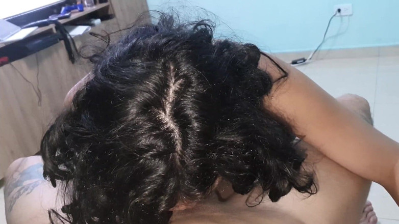 Clarkykore: Little Megan吮吸我的菊花并吮吸我的精液